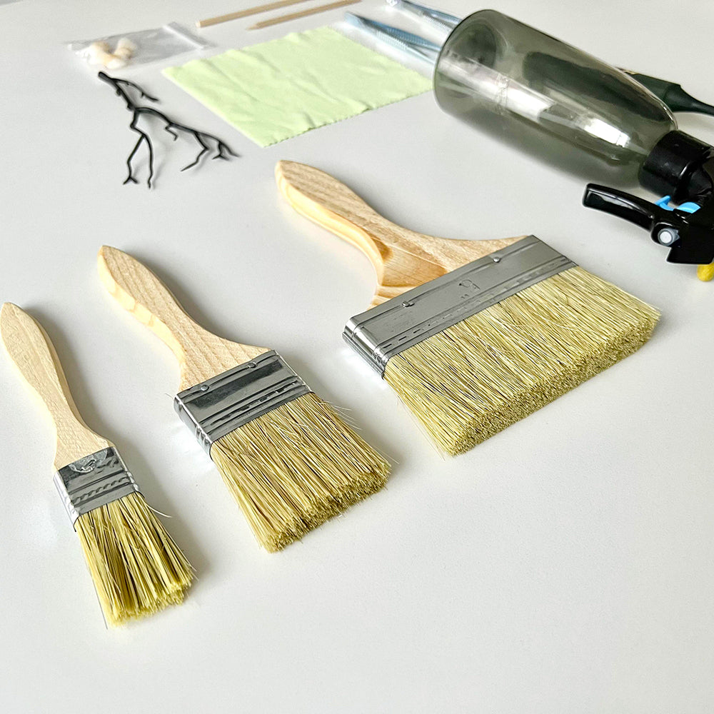 16 in 1 Aquarium Aquascape Tools Kit Professional with Storage Cup CO2【GREAT VALUE KIT】 --- You"ll receive 16 in 1 aquarium aquascape tools kit including: ①Storage Cup*1 ,②Flexible Brush Cleaner*3,③Tweezers*2,④Wooden Stick*2,⑤Spray Bot