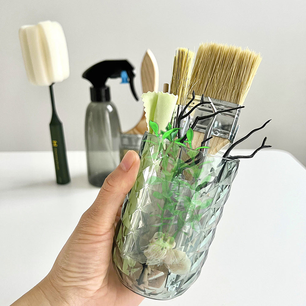 16 in 1 Aquarium Aquascape Tools Kit Professional with Storage Cup CO2【GREAT VALUE KIT】 --- You"ll receive 16 in 1 aquarium aquascape tools kit including: ①Storage Cup*1 ,②Flexible Brush Cleaner*3,③Tweezers*2,④Wooden Stick*2,⑤Spray Bot
