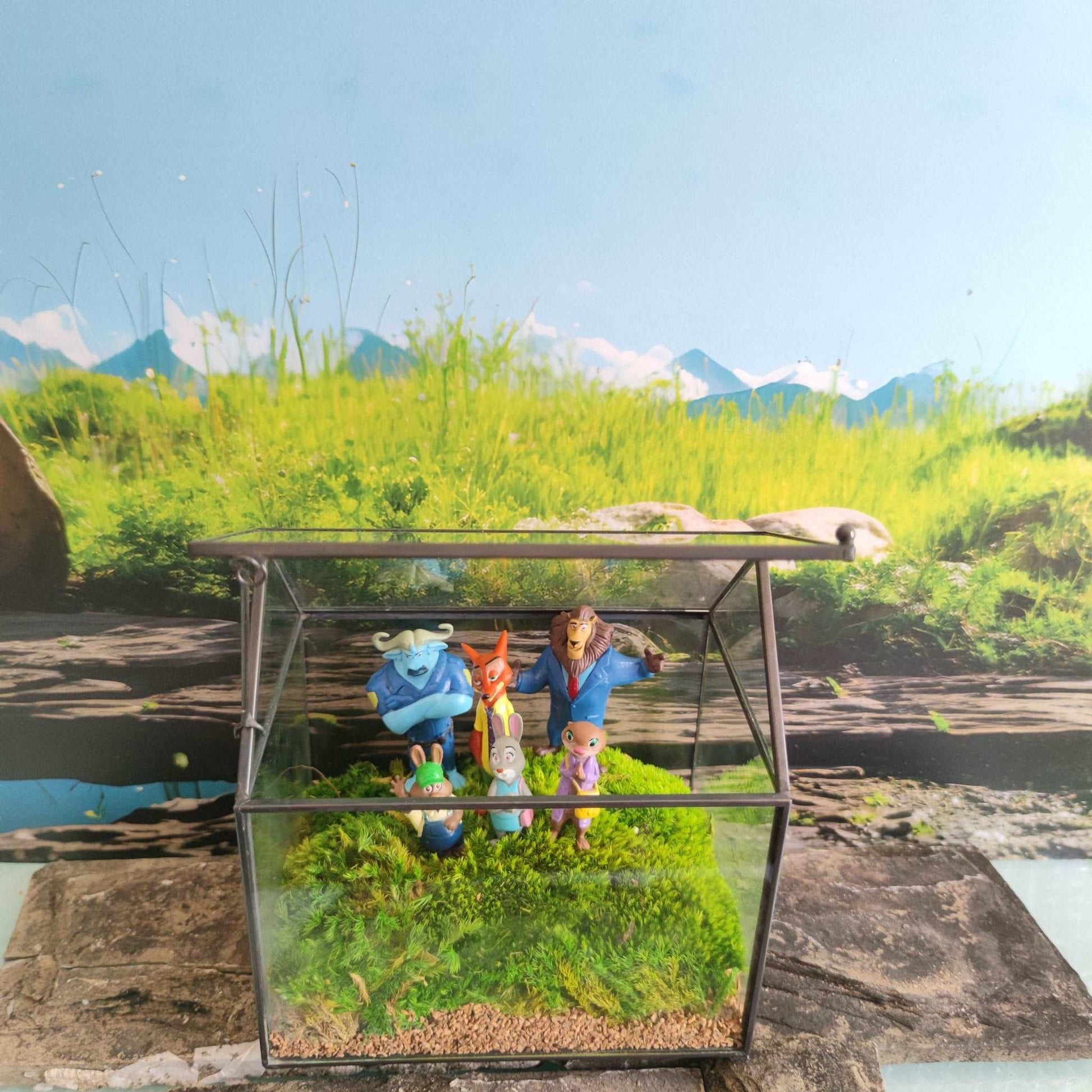 Zootopia Mini Animals Moss Laptop Decoration - Whimsical Desk CompanioCreate a serene and playful workspace with our "Zootopia Mini Animals" moss decoration for your laptop. This charming piece, featuring six randomly placed mini anima