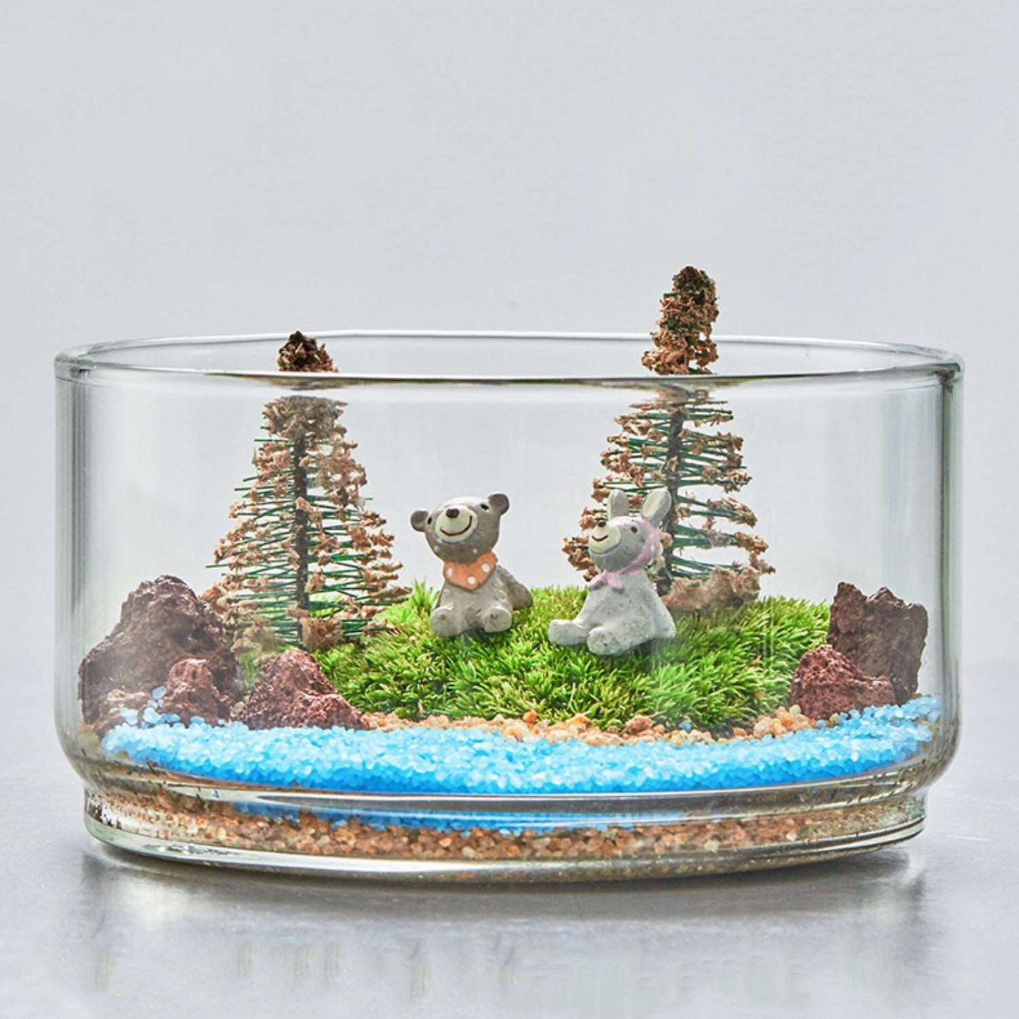 Round Glass Terrarium (No Plants) - Glass Container


Material
Glass


Special Feature
No lid


Item Weight
0.7 Pounds


Shape
Round


Specific Uses For Product
Indoor


Style
geometric


Color
white﻿






Made of f