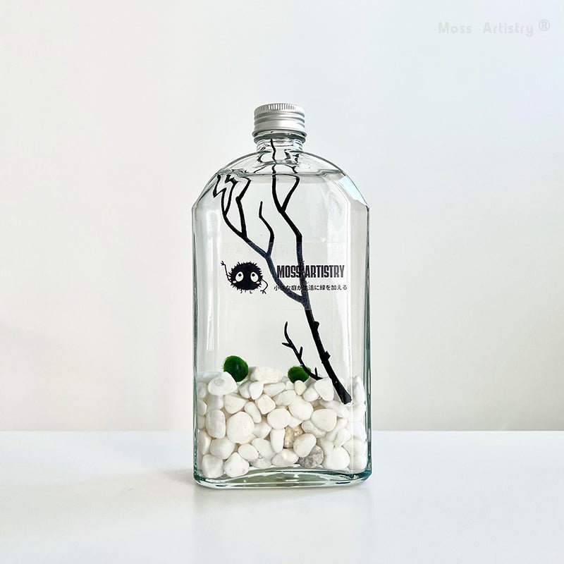 Marimo Moss Ball Aquarium Designer 8"x4" Mini Aquarium Glass TerrariumSpecification:
8"x4" Glass Terrarium * 1
1-2 cm Marimo Live Moss Ball * 2
White Pebbles Bag * 1
Name Card and wood stander * 1
Stick * 1
$3.99 Smaller Tweezer * 1
[product_description]