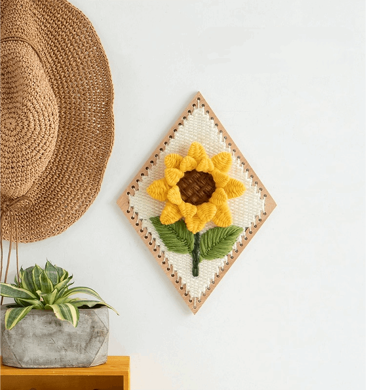 Sunflower Crochet Kit for Beginners,16in Crochet Kit Sunflower,BeginneThis a great gift idea for any occasion and a wonderful gift for your loved ones as a thank-you gift. Floral decor for the kitchen, living room, or hallway with knit